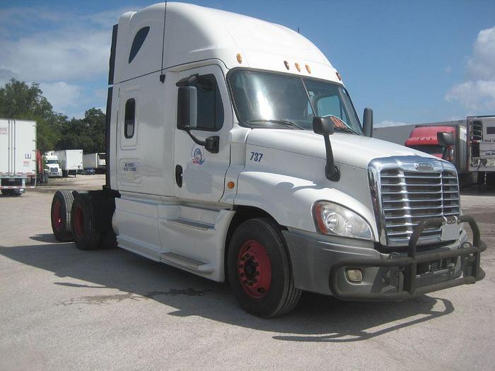 Image of Freightliner Cascadia Primary image