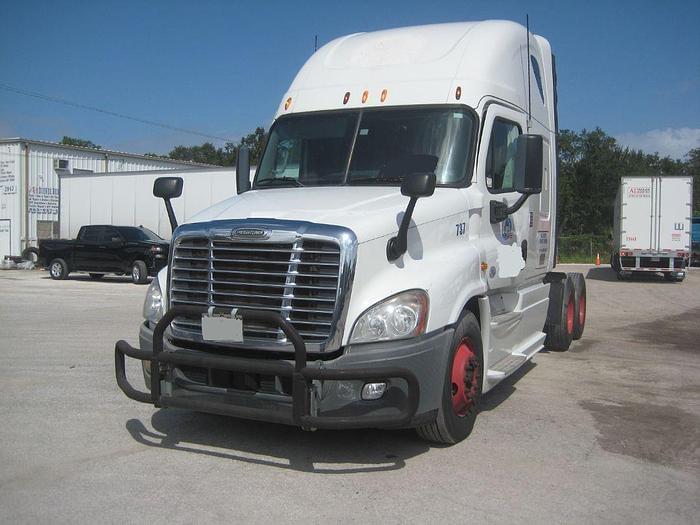 Image of Freightliner Cascadia Primary image