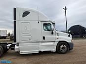 Thumbnail image Freightliner Cascadia 24