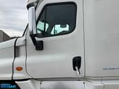 Thumbnail image Freightliner Cascadia 43