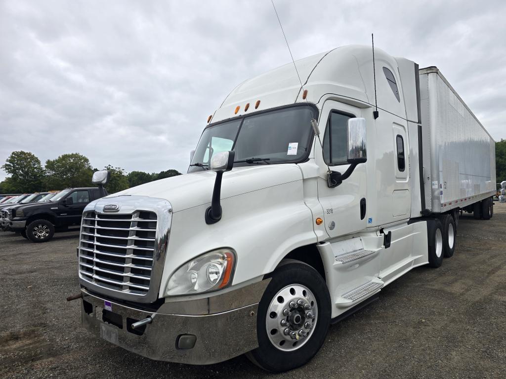 Image of Freightliner Cascadia Primary image