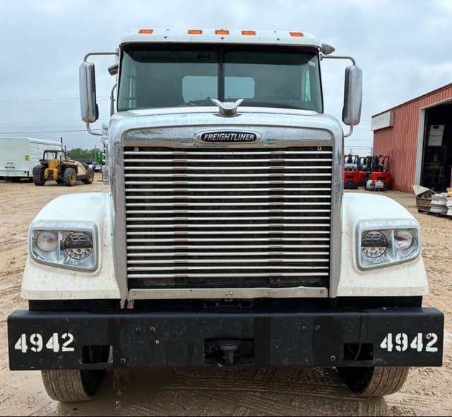 Image of Freightliner Coronado 122 equipment image 1