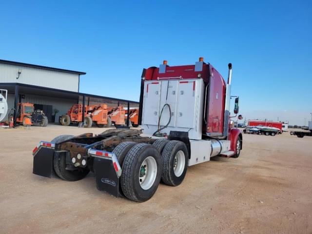Image of Freightliner Coronado 132 equipment image 4