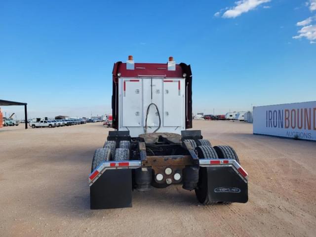 Image of Freightliner Coronado 132 equipment image 3