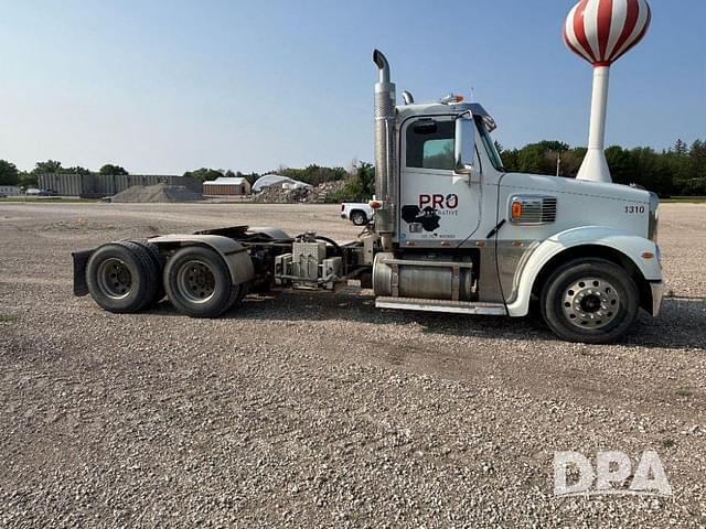 Image of Freightliner Coronado equipment image 3