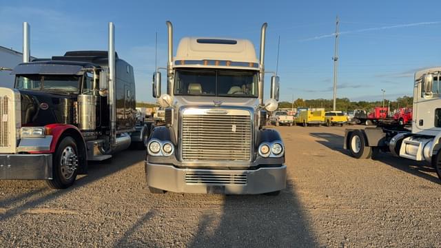Image of Freightliner Coronado equipment image 1