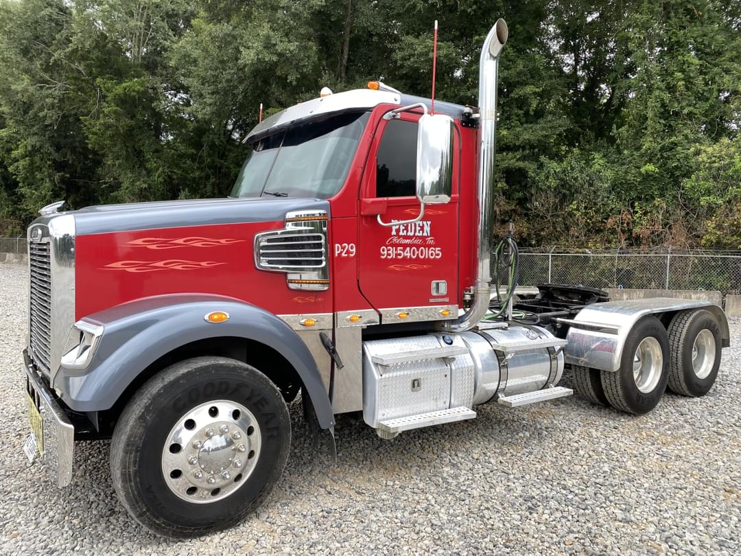 Image of Freightliner Coronado Primary image