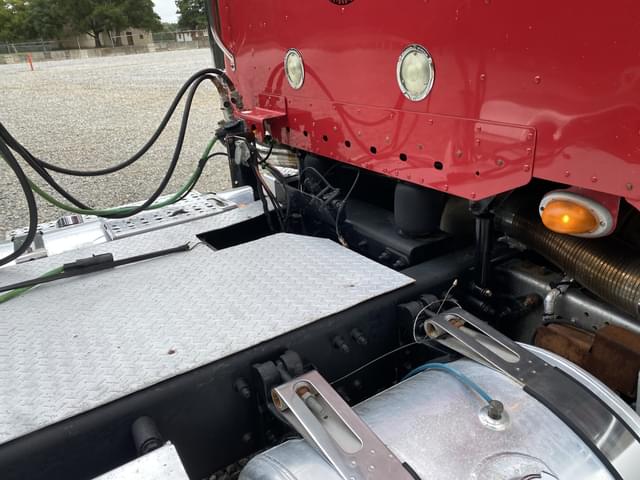 Image of Freightliner Coronado equipment image 4