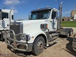 2013 Freightliner Coronado Image