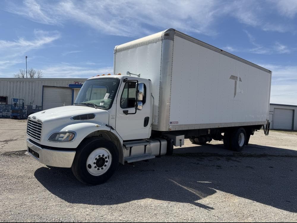 Image of Freightliner M2 Primary image