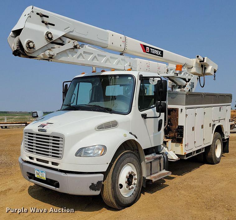 Image of Freightliner M2 Primary image