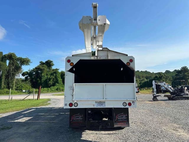 Image of Freightliner M2 equipment image 4