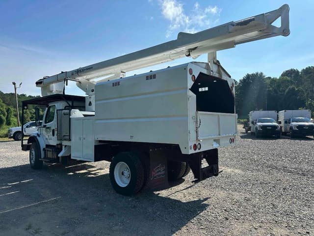 Image of Freightliner M2 equipment image 2