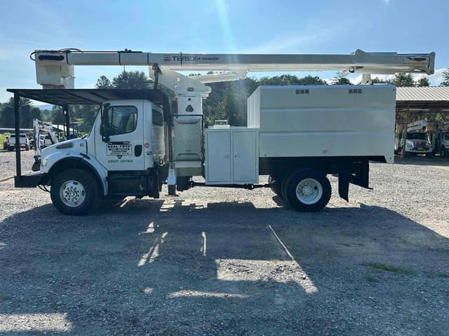 Image of Freightliner M2 equipment image 1
