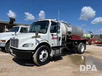 Main image Freightliner M2
