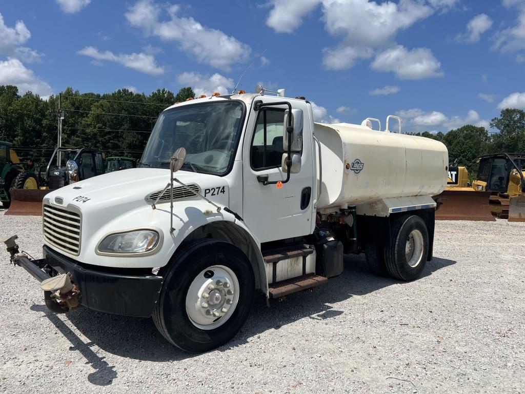 Image of Freightliner M2 Primary image