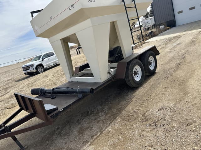 Image of Friesen 240 equipment image 2