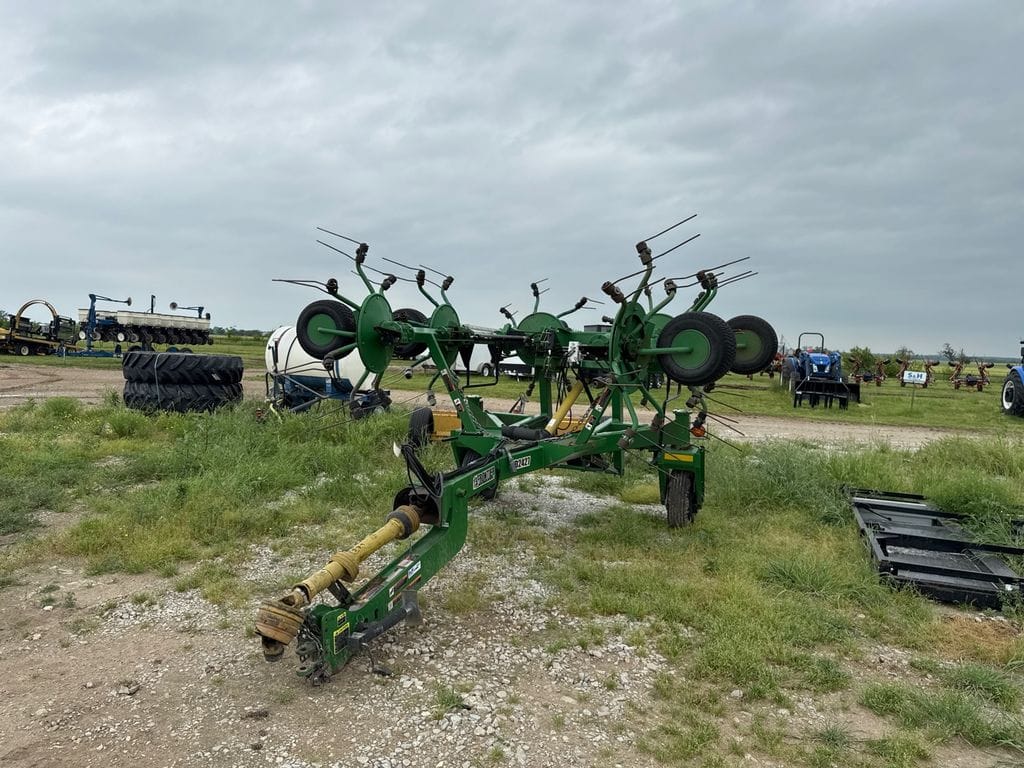 2013 Frontier TD2427 Equipment Image0