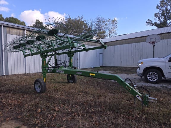 2013 Frontier WR6010 Equipment Image0