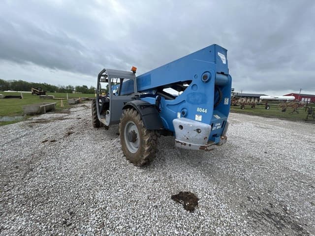 Image of Genie GTH-844 equipment image 2