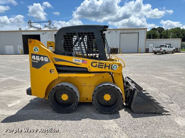 Image of Gehl 4640 equipment image 3