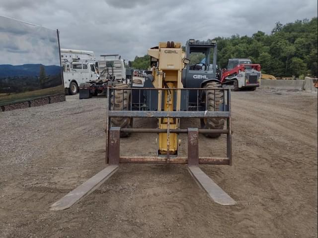 Image of Gehl RS12-42 equipment image 1