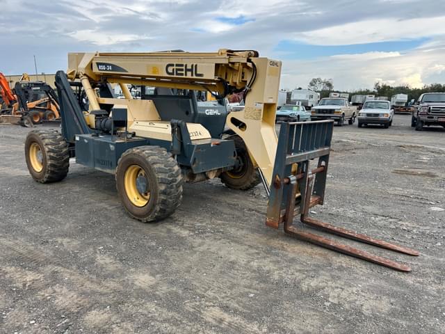 Image of Gehl RS6-34 equipment image 2