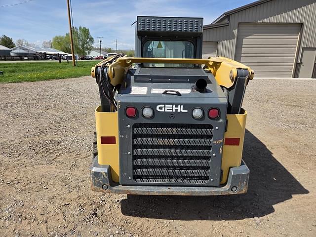 Image of Gehl V270 equipment image 3