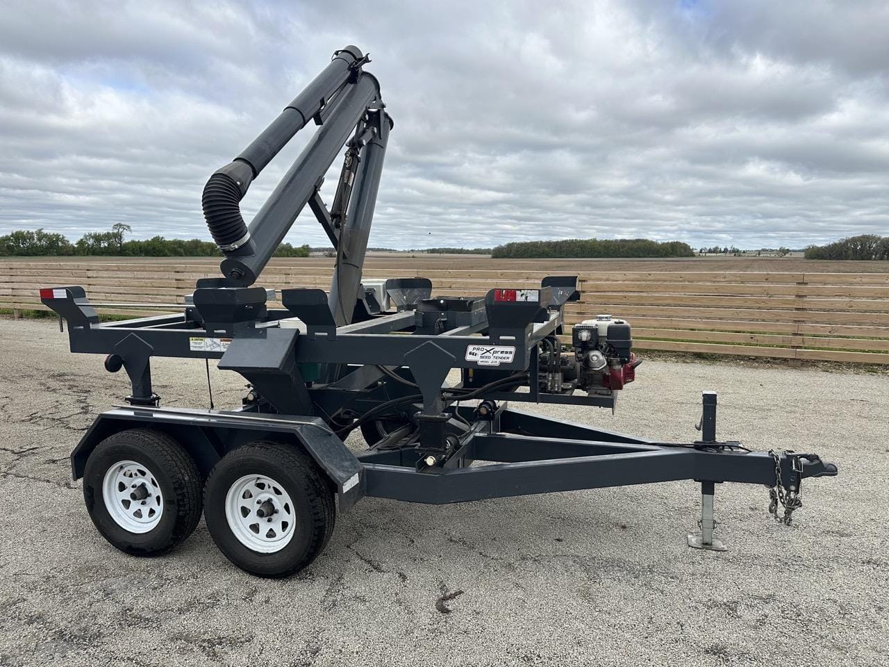 2013 GEI GST210 Equipment Image0