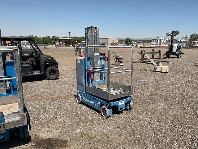 Image of Genie GR-20 equipment image 1
