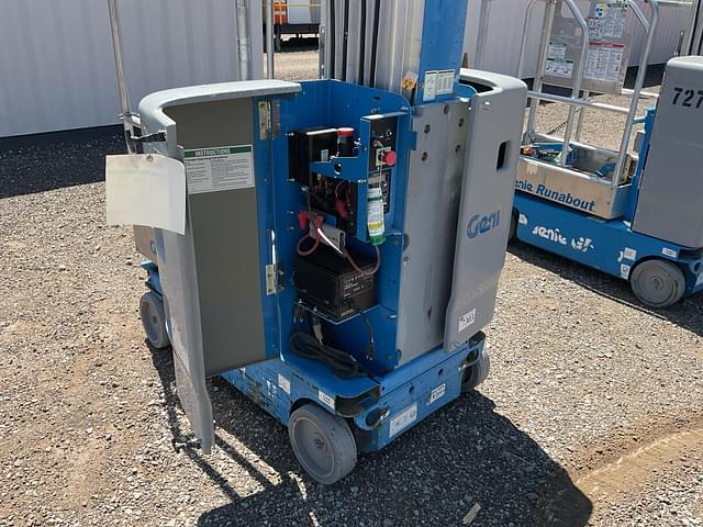 Image of Genie GR-20 equipment image 4