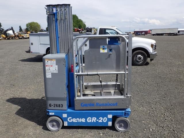 Image of Genie GR-20 equipment image 3
