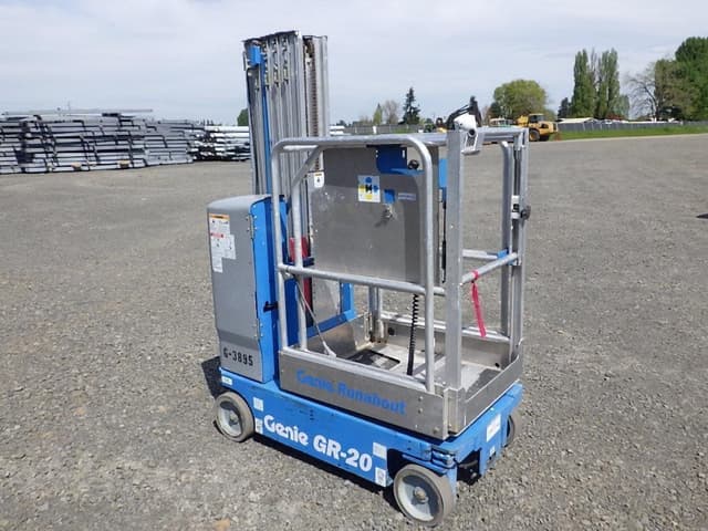 Image of Genie GR-20 equipment image 2
