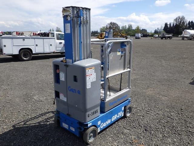 Image of Genie GR-20 equipment image 4