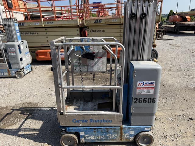Image of Genie GR-20 equipment image 1