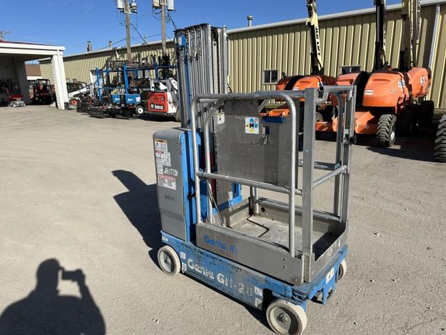 Image of Genie GR20 equipment image 1