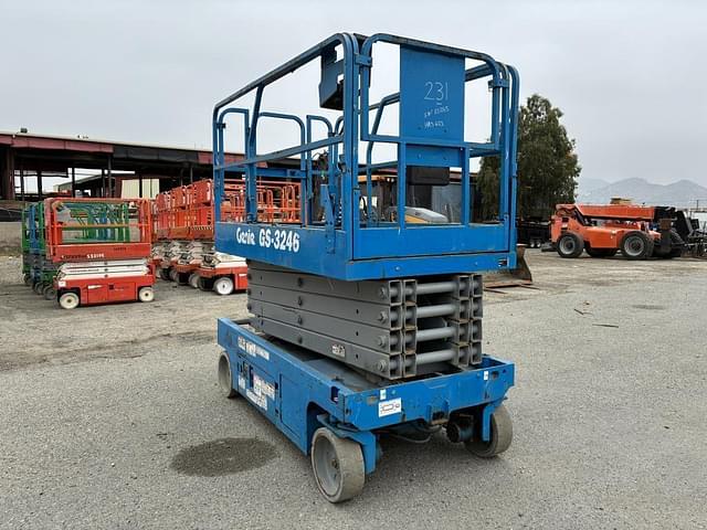 Image of Genie GS-3246 equipment image 1