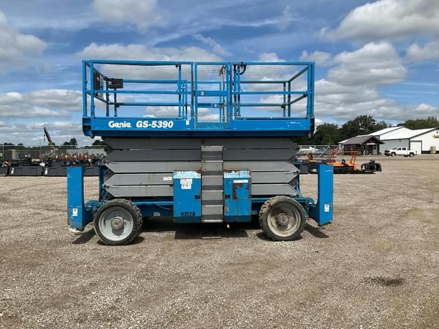 Image of Genie GS-5390 equipment image 3