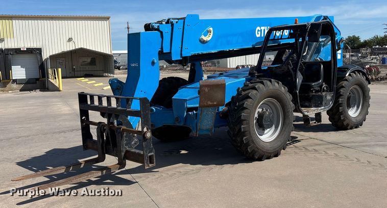 2013 Genie GTH-1056 Equipment Image0