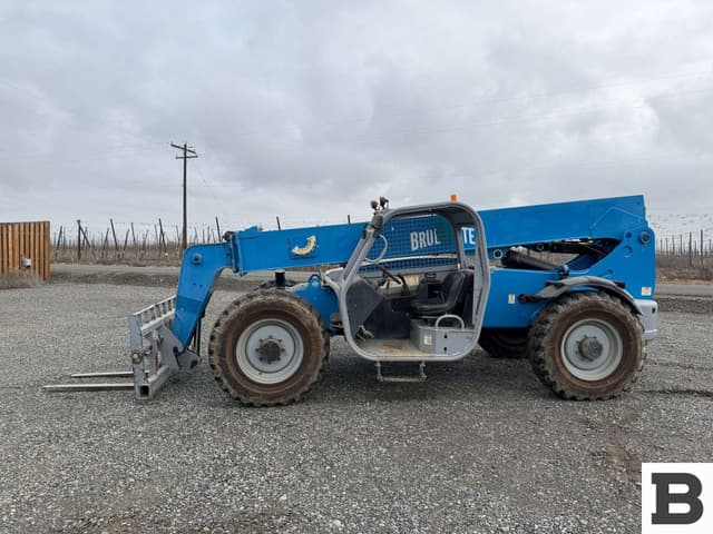 Image of Genie GTH844 equipment image 2