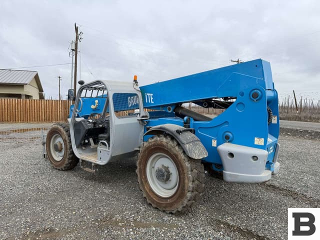 Image of Genie GTH844 equipment image 3