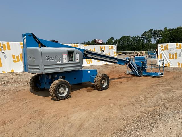 Image of Genie S-45 equipment image 3