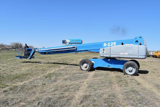 Image of Genie S125 equipment image 4