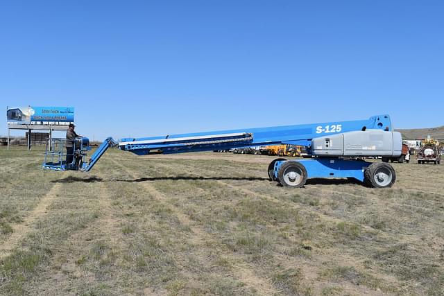 Image of Genie S125 equipment image 3