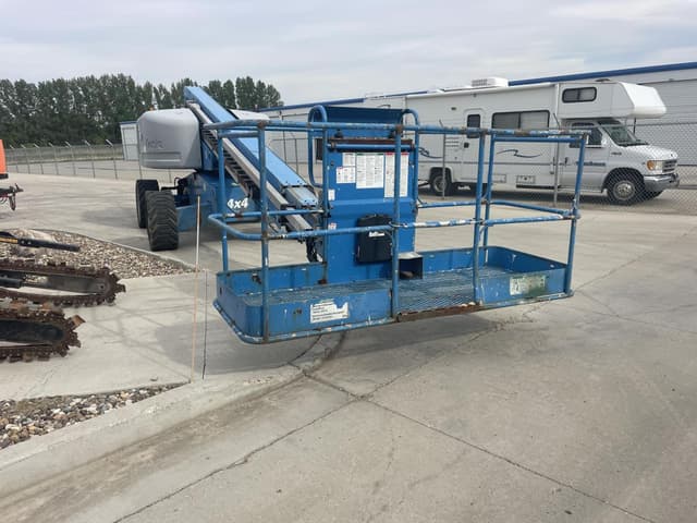 Image of Genie S60X equipment image 2