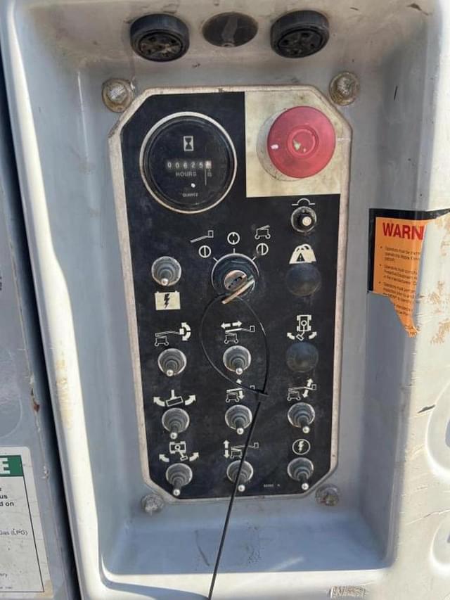 Image of Genie Z-30/20N equipment image 4