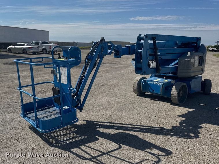 2013 Genie Z-40/23N Equipment Image0