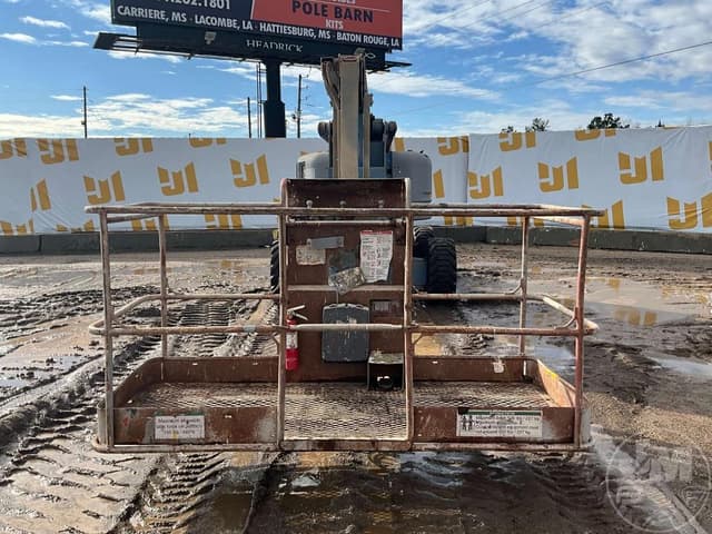 Image of Genie Z-60/34 equipment image 1