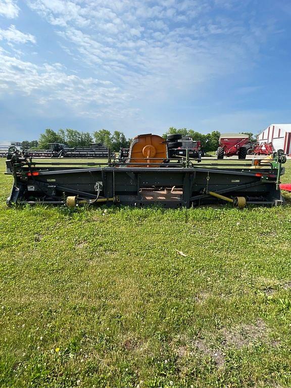 Image of Gleaner 3000 equipment image 3