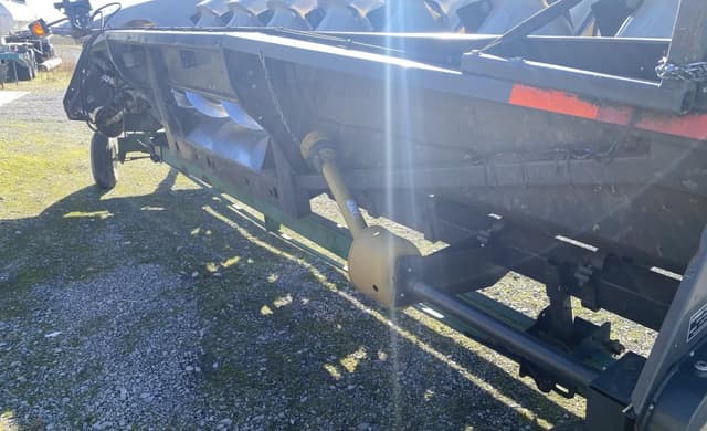 Image of Gleaner 3000 equipment image 4